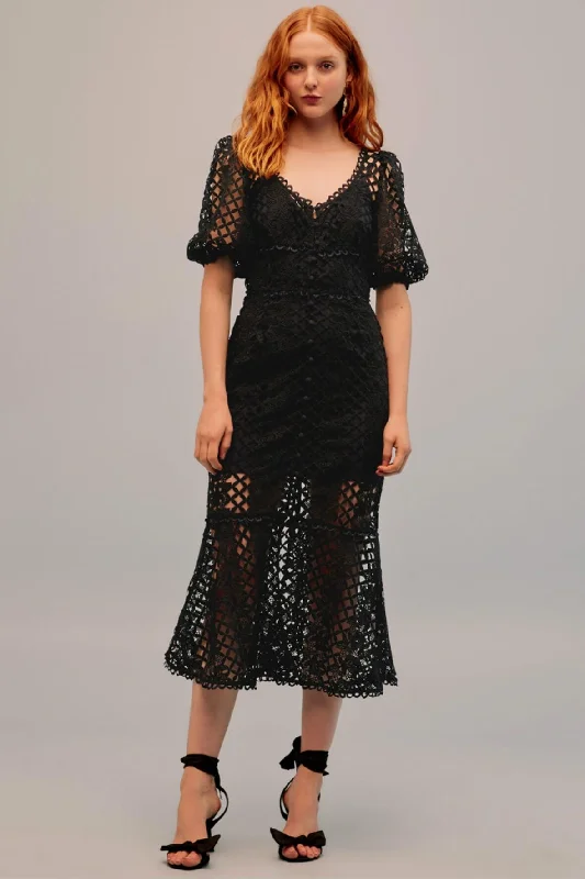 Lovable Lace Midi Dress