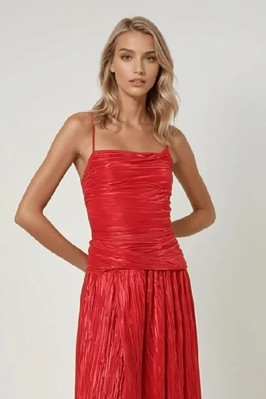 Shaan Cowl-neck Midi Dress W. Open Back Radiant Red Metallic