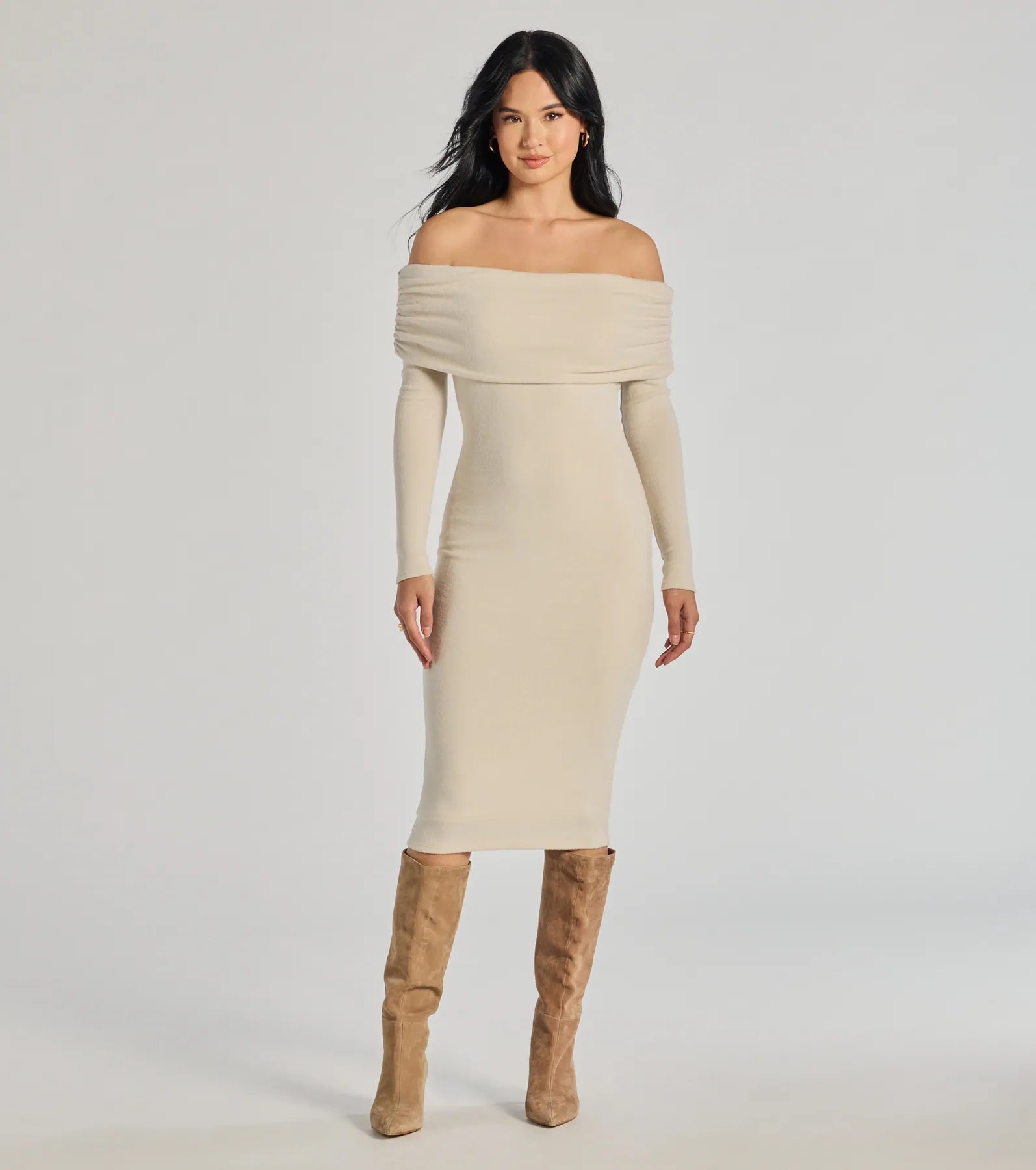 Casually Classic Long Sleeve Midi Dress